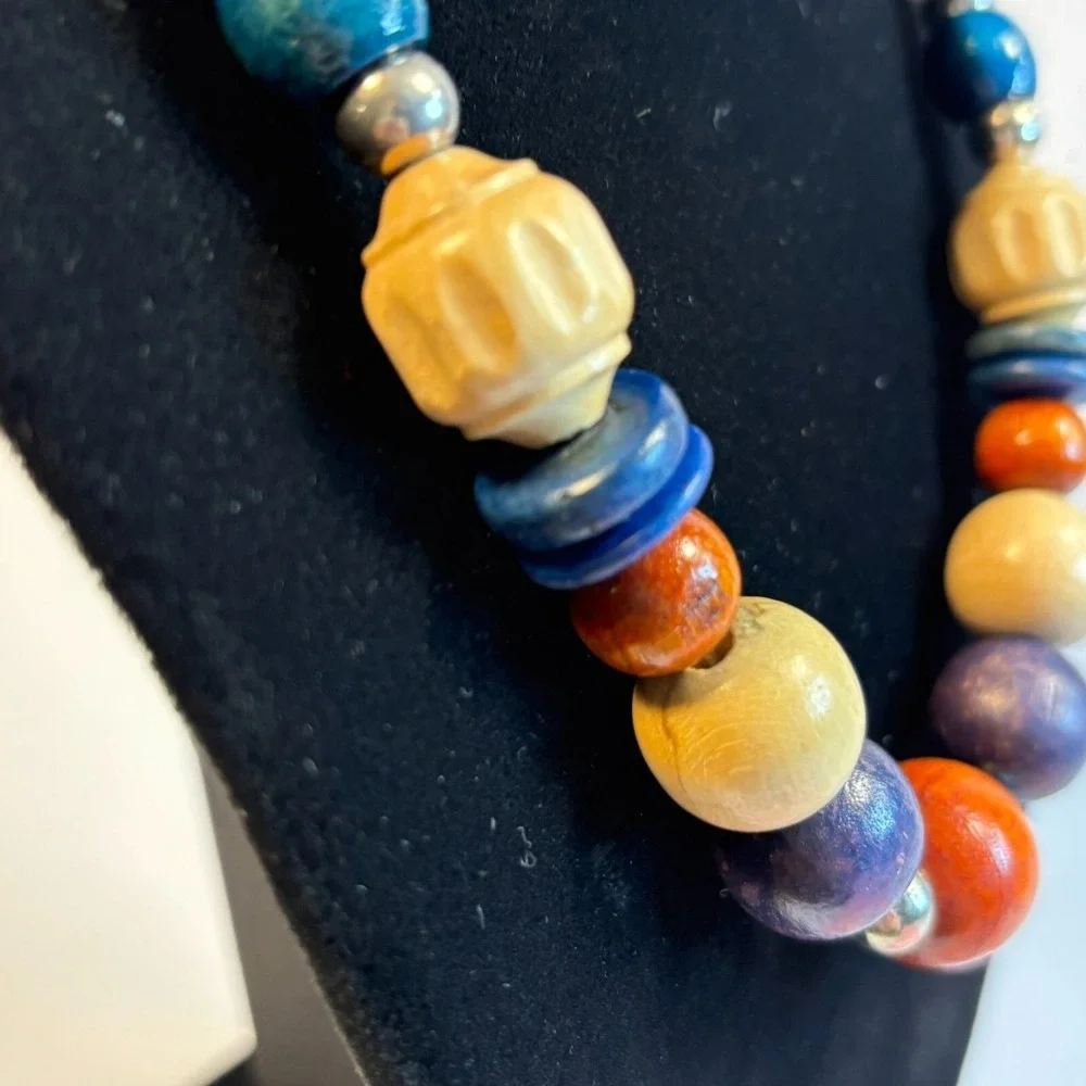 Chunky Vintage Necklace Wood Beads Boho Colorful Eye Catching‎